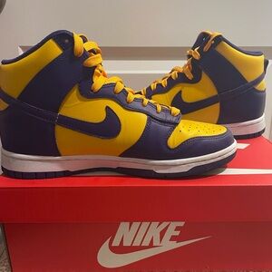 Dunk high- Lakers colorway